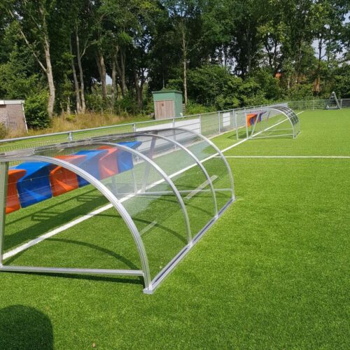 Dugout voetbal model 150 81 Dug outs model DO150, slechts 1 van onze vele mogelijkheden..